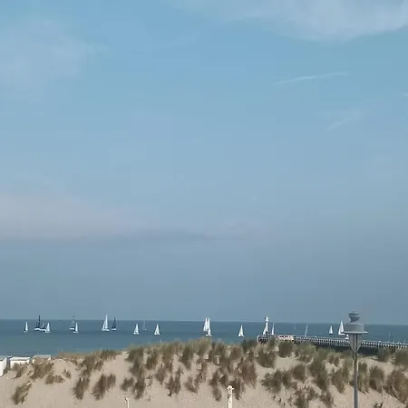 In With Stunning Sea Views, Cleaning Included