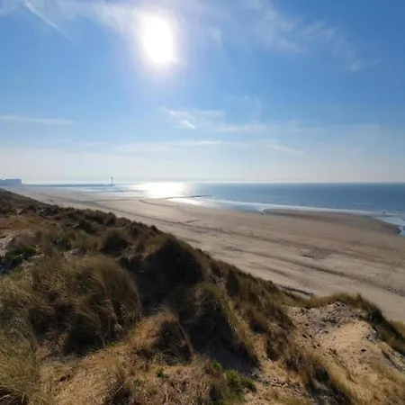 In With Stunning Sea Views, Cleaning Included Lägenhet Nieuwpoort